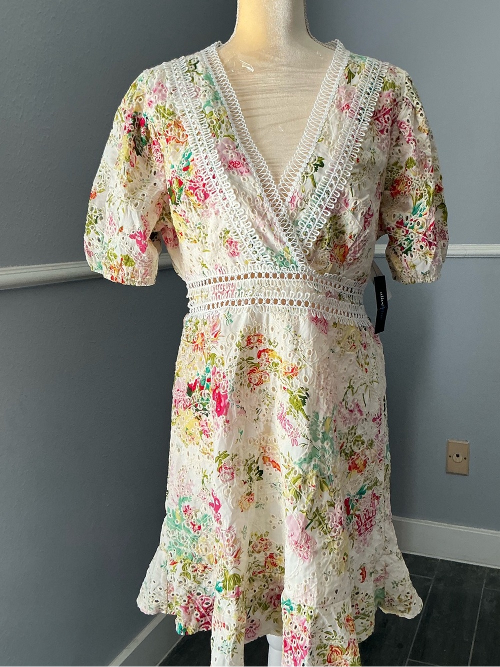 Alice Blue White Eyelet V‑Neck Floral Dress with Multicolor Print
